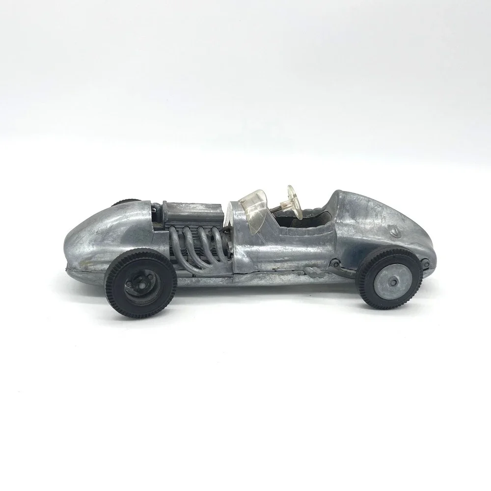 Hubley 1950s 852K-300 Metal Model Kit Unpainted Indianapolis 500 Racer Car